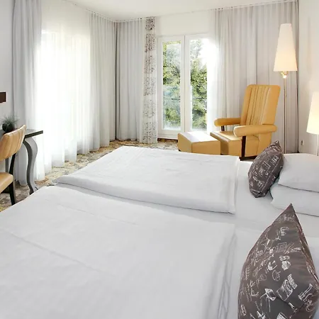 Hotel Arcotel Camino 4*