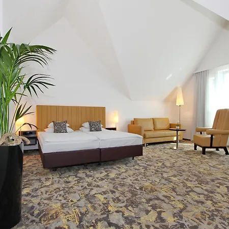 Отель Arcotel Camino 4*