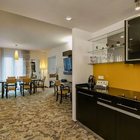 Отель Arcotel Camino 4*
